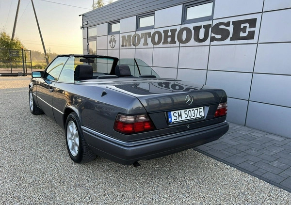 Mercedes-Benz Klasa E cena 79900 przebieg: 241000, rok produkcji 1995 z Wołomin małe 352